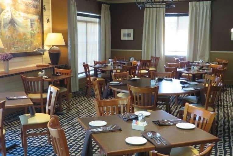 Hotel Wingate By Wyndham Elkins Restauracja zdjęcie